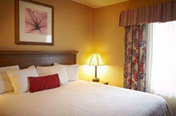Country & By Radisson, East, Mi Hotel Grand Rapids